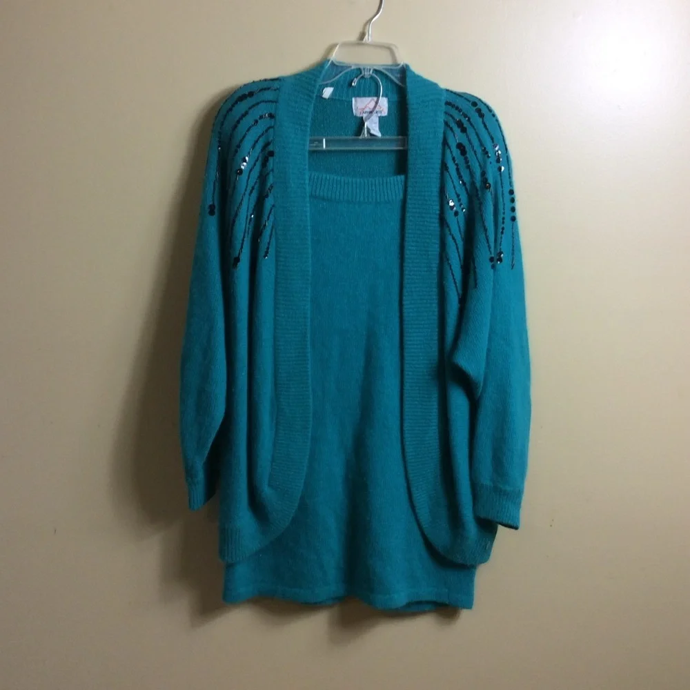 Vintage 80s silk and angora blend sweater skirt set. Teal. Medium.